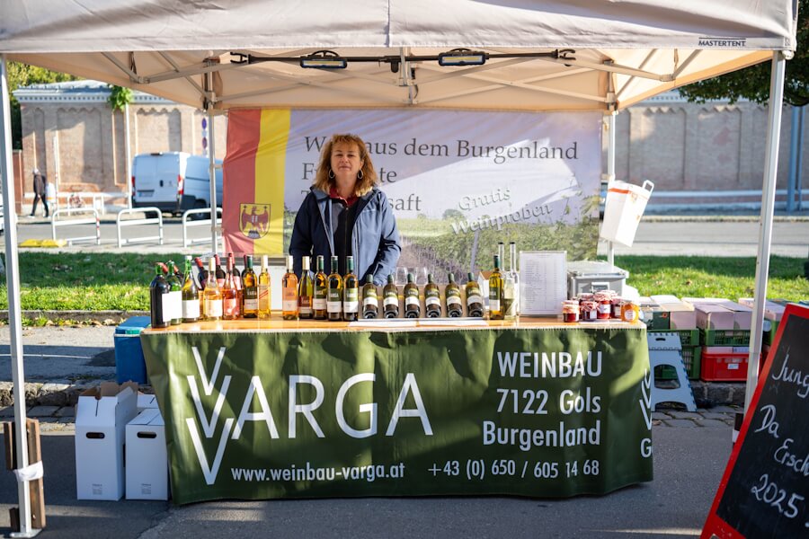 stand_varga
